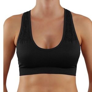 Black sports bra medium impact